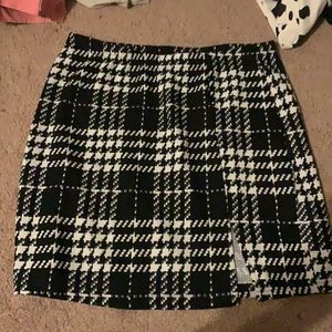 plaid mini skirt
